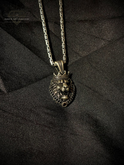 Men's Crowned Lion Head Pendant
