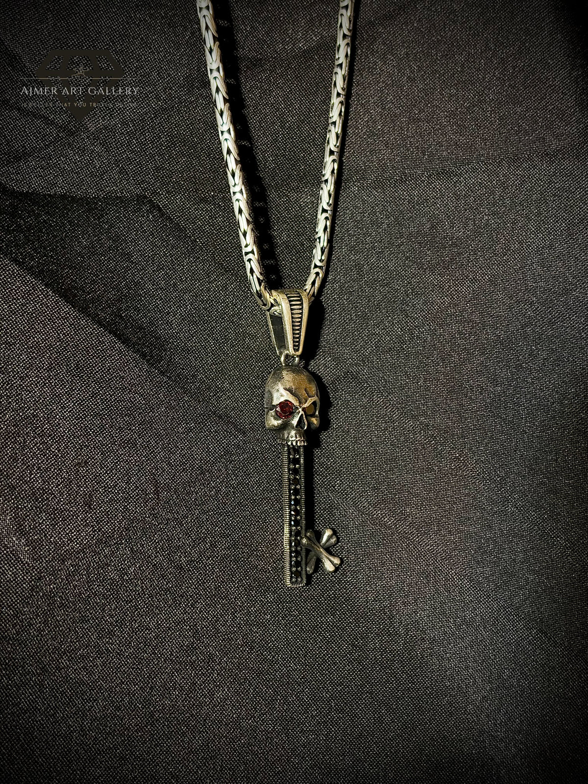 Men's Skull Key Pendant