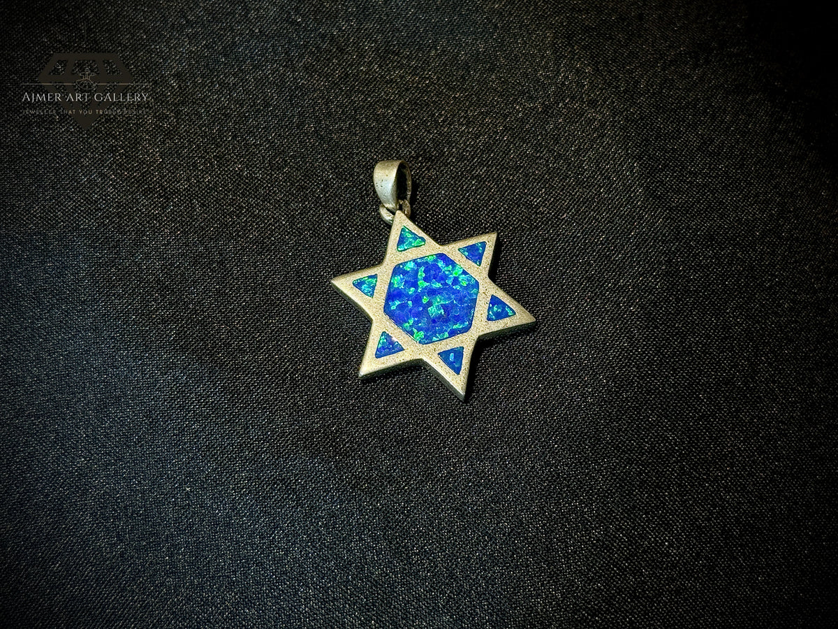 Star Pendant In Silver