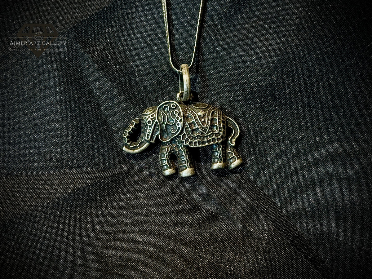 Elephant Design Pendant