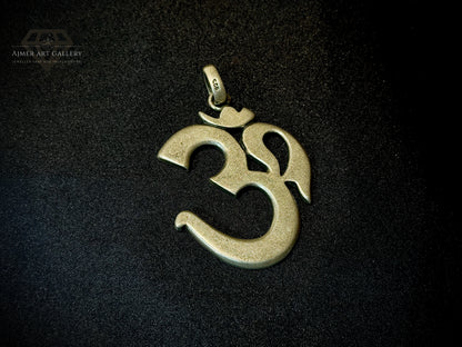 Om Design Pendant