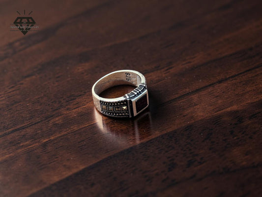 Men's Ring