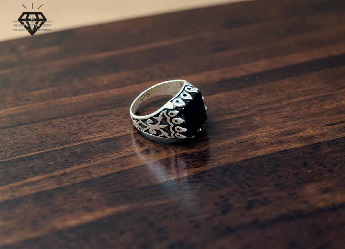 Men's Ring