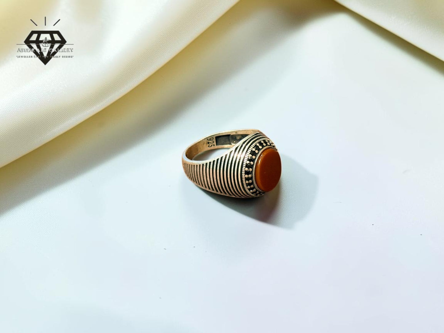 Red Aqeeq Ring