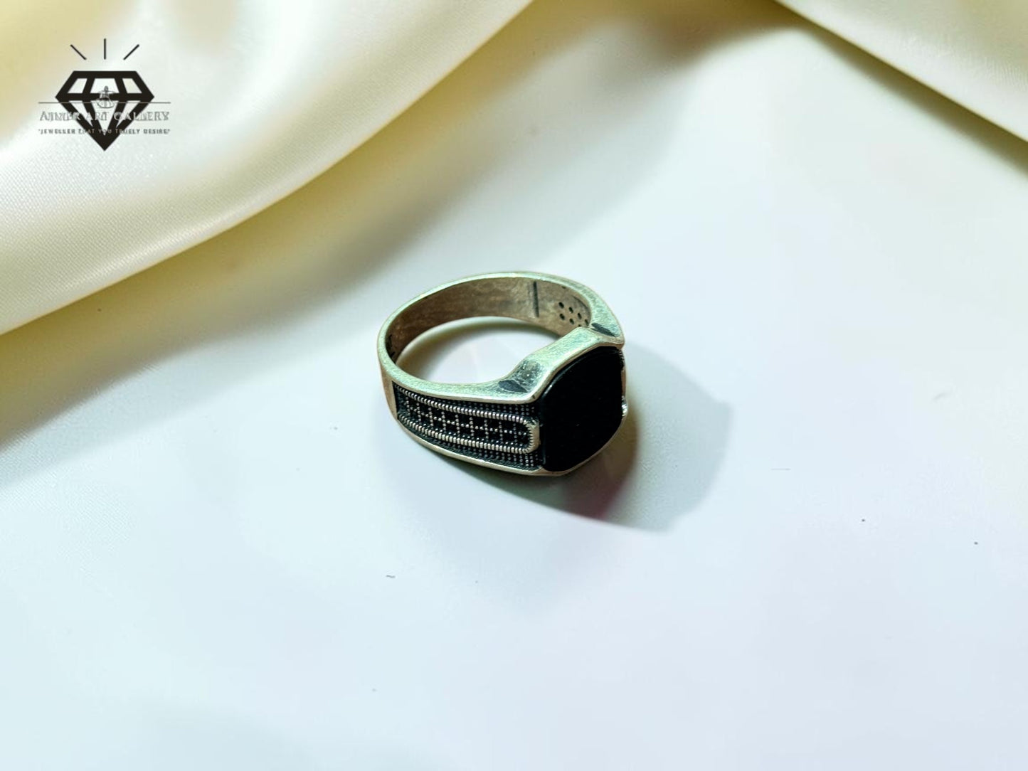 Black Aqeeq Ring