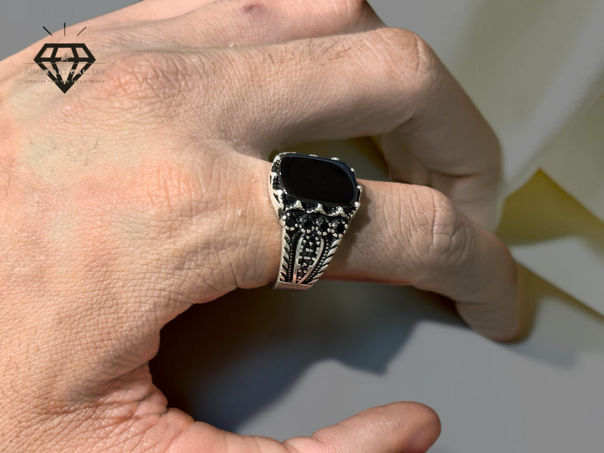 Black Aqeeq Ring