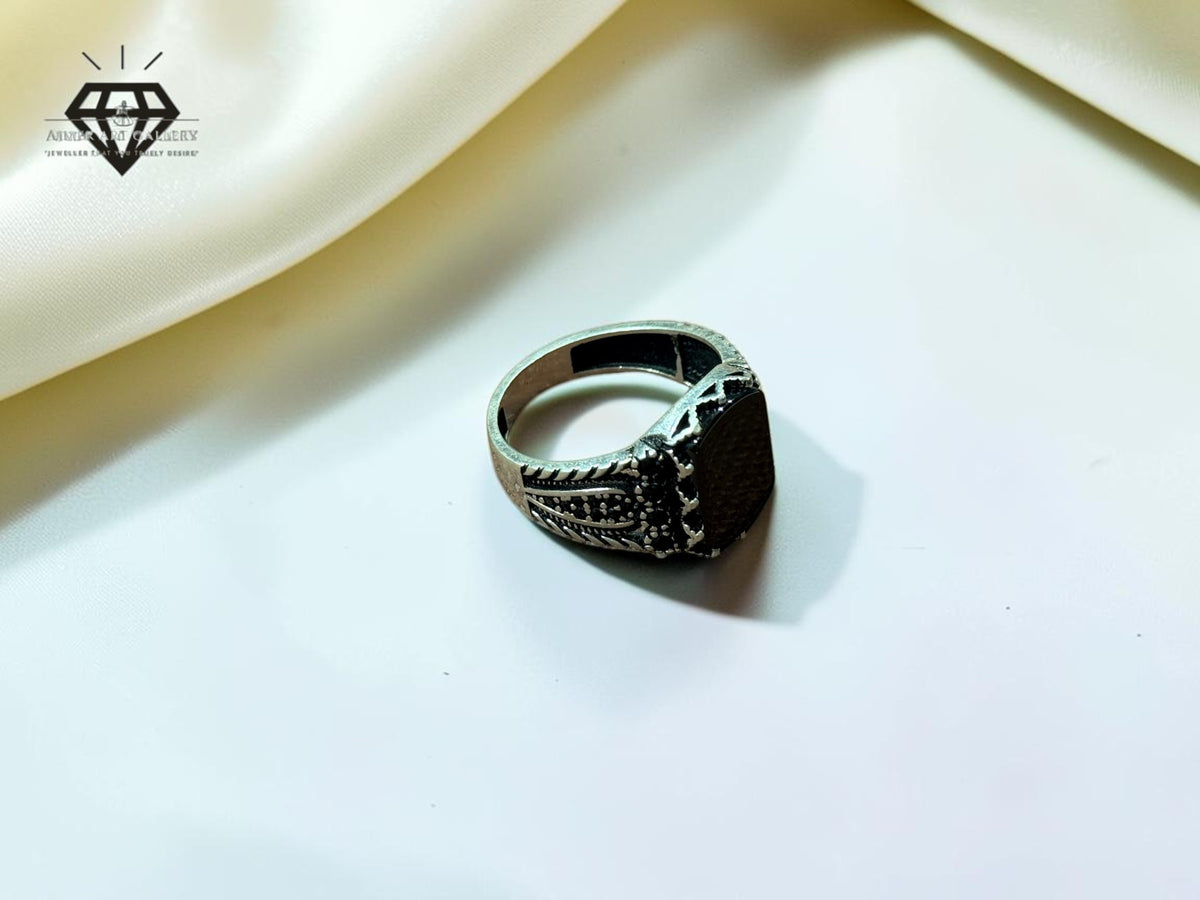 Black Aqeeq Ring