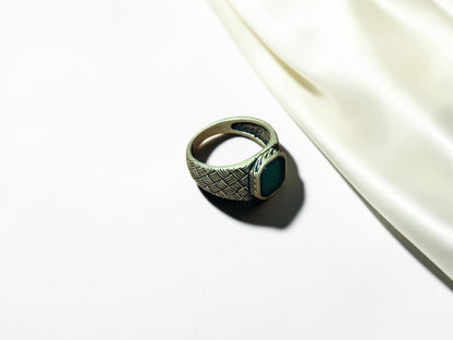 Green Aqeeq / Agate Ring