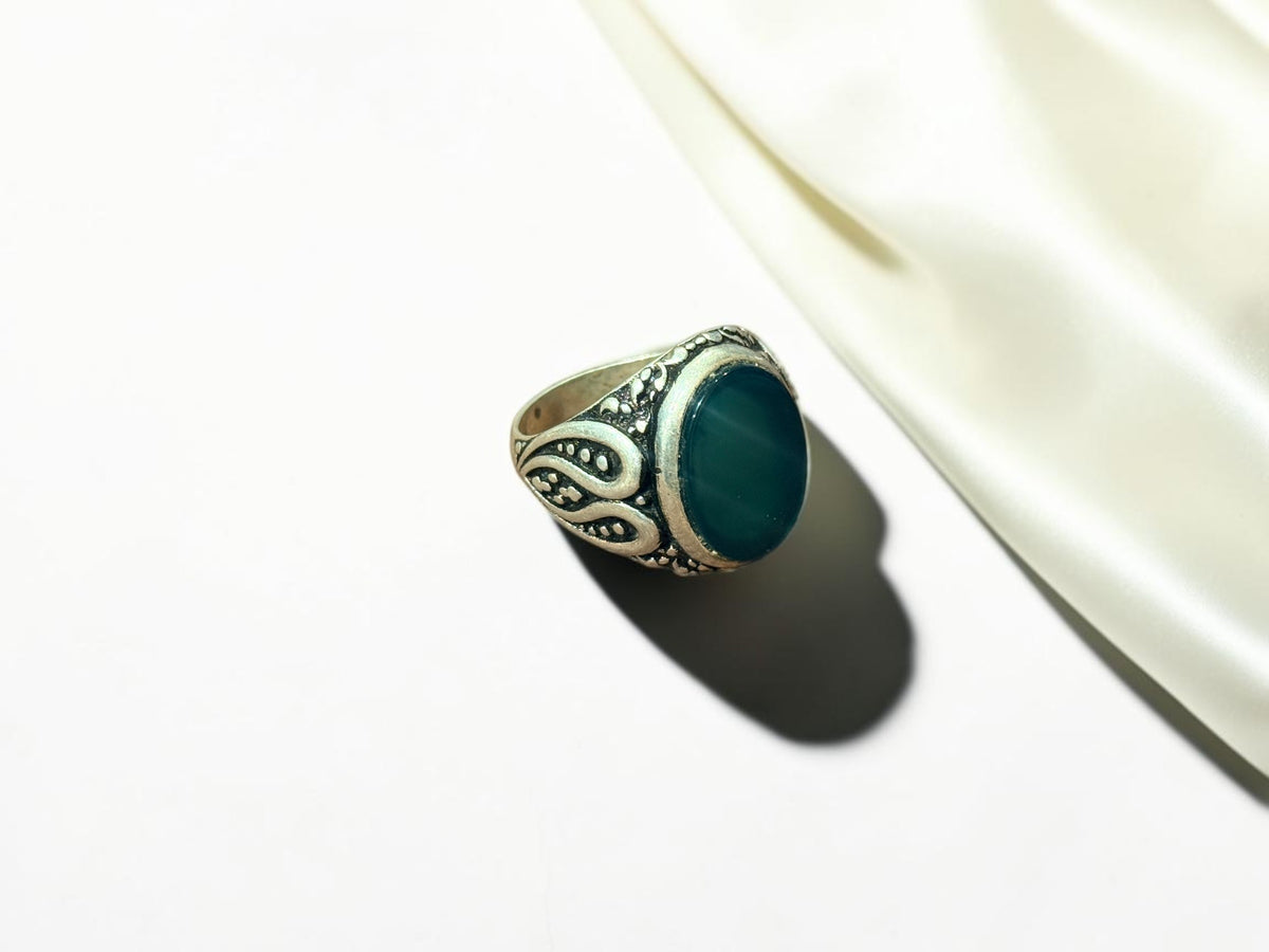 Green Aqeeq / Agate Ring