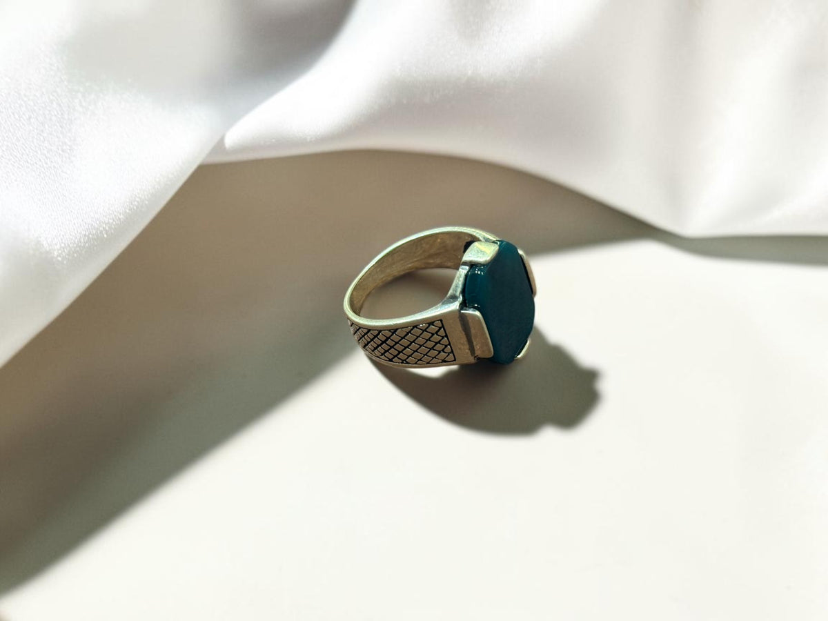 Green Aqeeq / Agate Ring