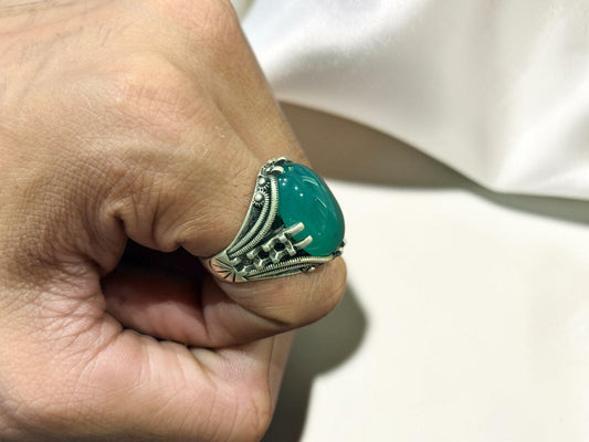 Green Aqeeq / Agate Ring