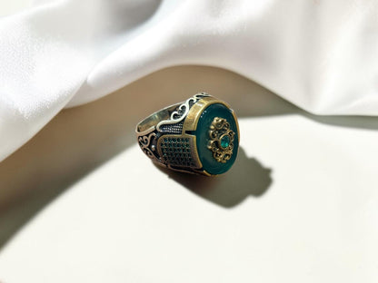 Green Aqeeq / Agate Ring