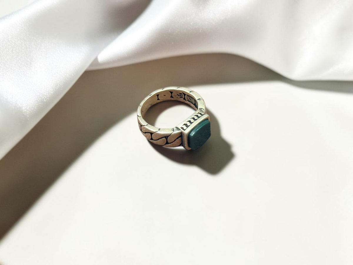 Green Aqeeq / Agate Ring