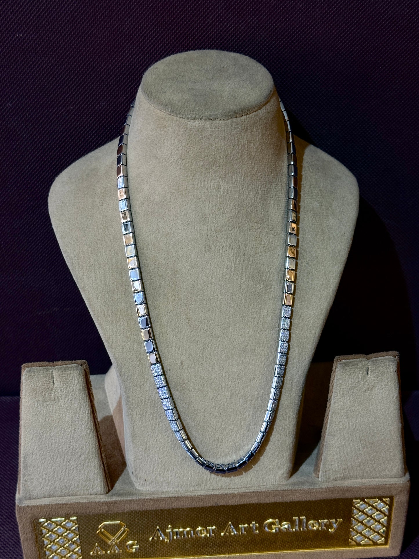 Box link / Tennis inspired design Chain for Men