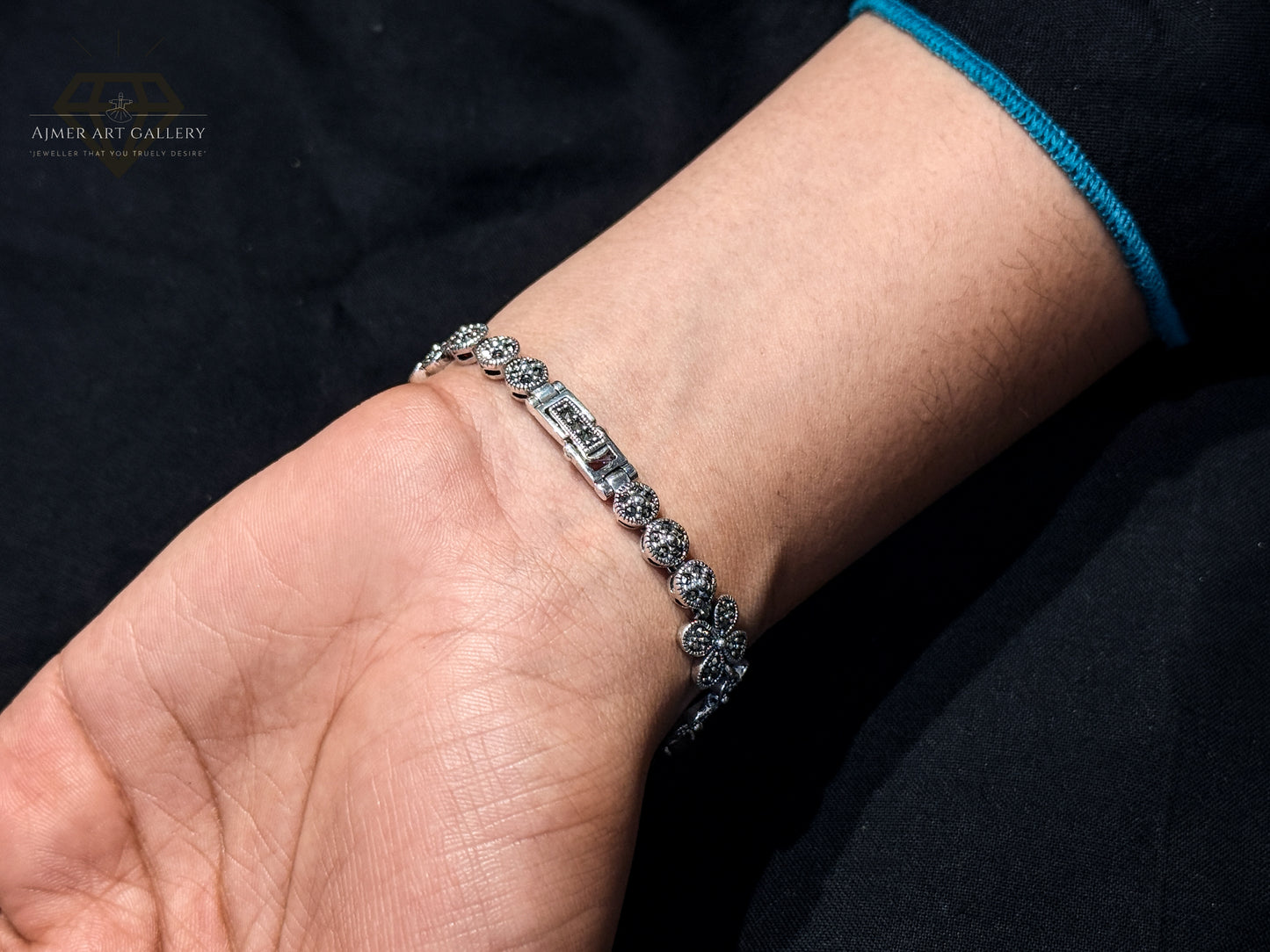 Premium Flower Design Gemstones Bracelet For Women