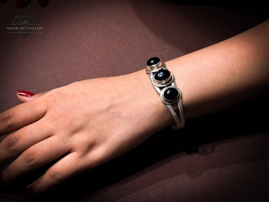 Bangle / Kada