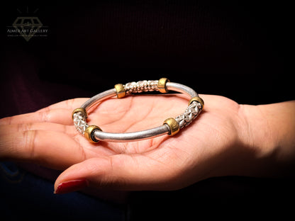 Bangle / Kada