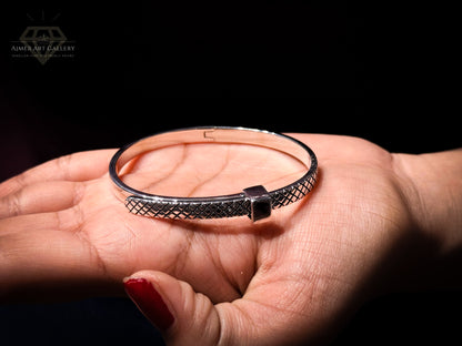 Bangle / Kada