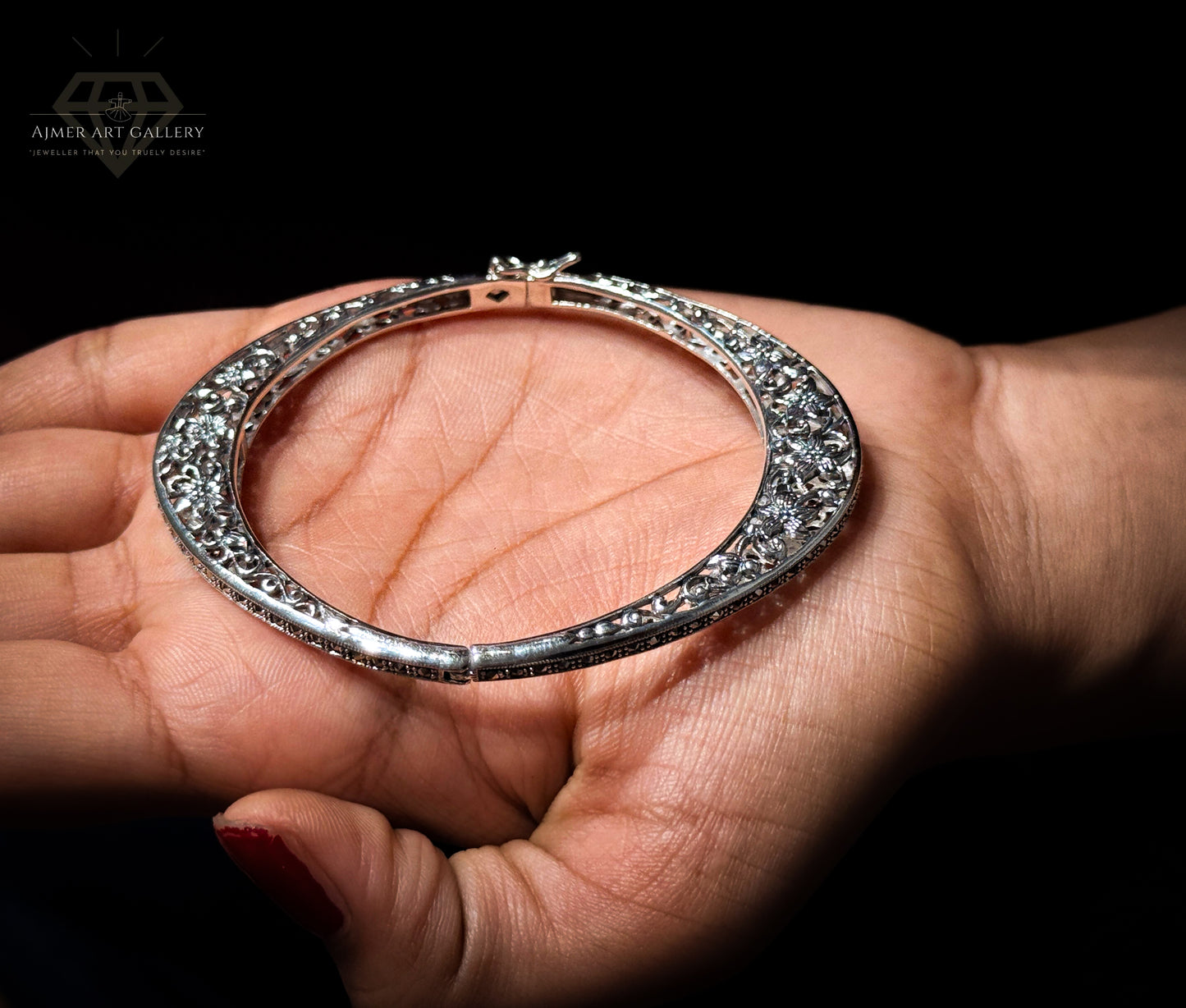 Bangle / Kada