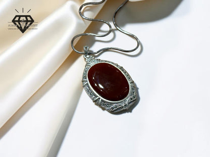 Aqeeq Gemstone Pendant