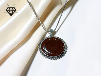 Aqeeq Gemstone Pendant