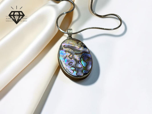 Pendant