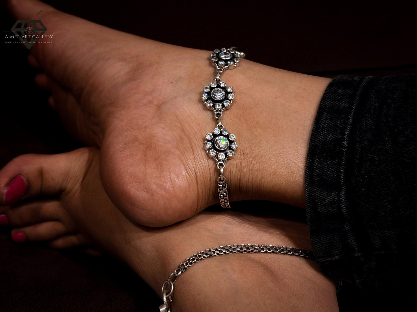 Premium Traditional Design Payal