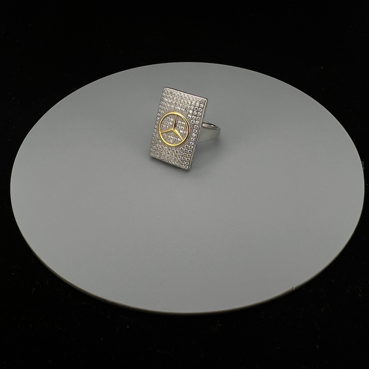 Premium AD Mercedes Bangkok Ring