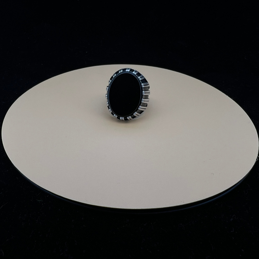 Round Black Aqeeq Turkish Ring 3